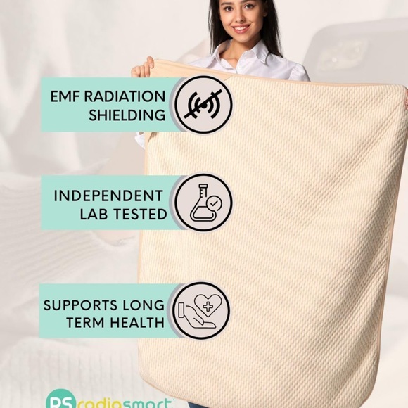 Radia Smart Large Protective Belly Pregnancy Baby Blanket, Organic, 5G Blocking - Picture 2 of 9